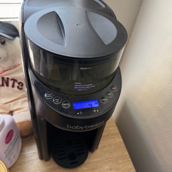 Used Baby Brezza Formula PRO - Picture 2 of 2